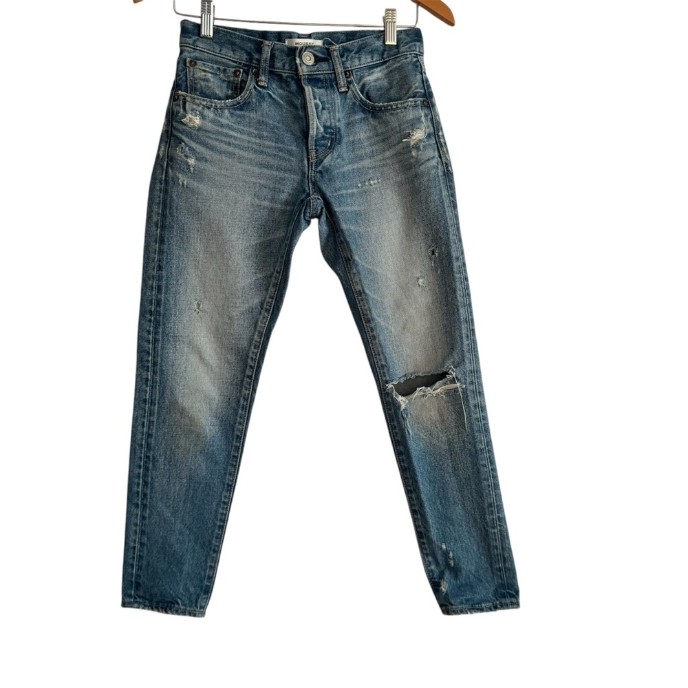 MOUSSY Vintage Mid-Rise Buttonfly Distressed Skinny Denim. No Stretch. 
Size 24.